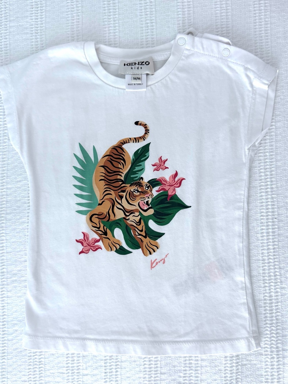 Very Good Condition! Kenzo Girls White Tee with Tiger & Tropical Print